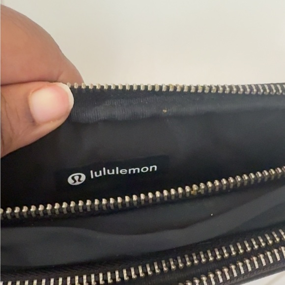 lululemon athletica Black Bag - Picture 2 of 5
